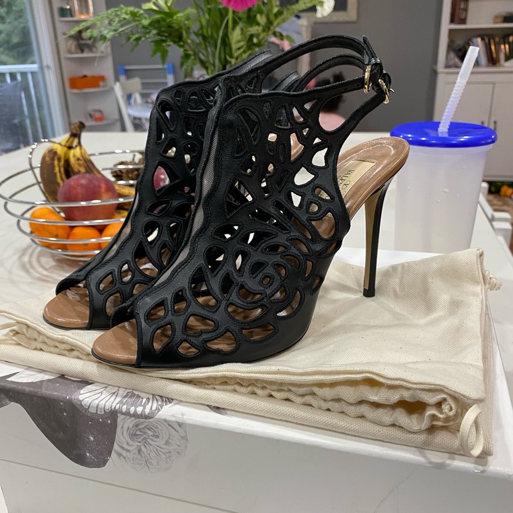 ***SOLD*** Valentino Lasercut peep toe